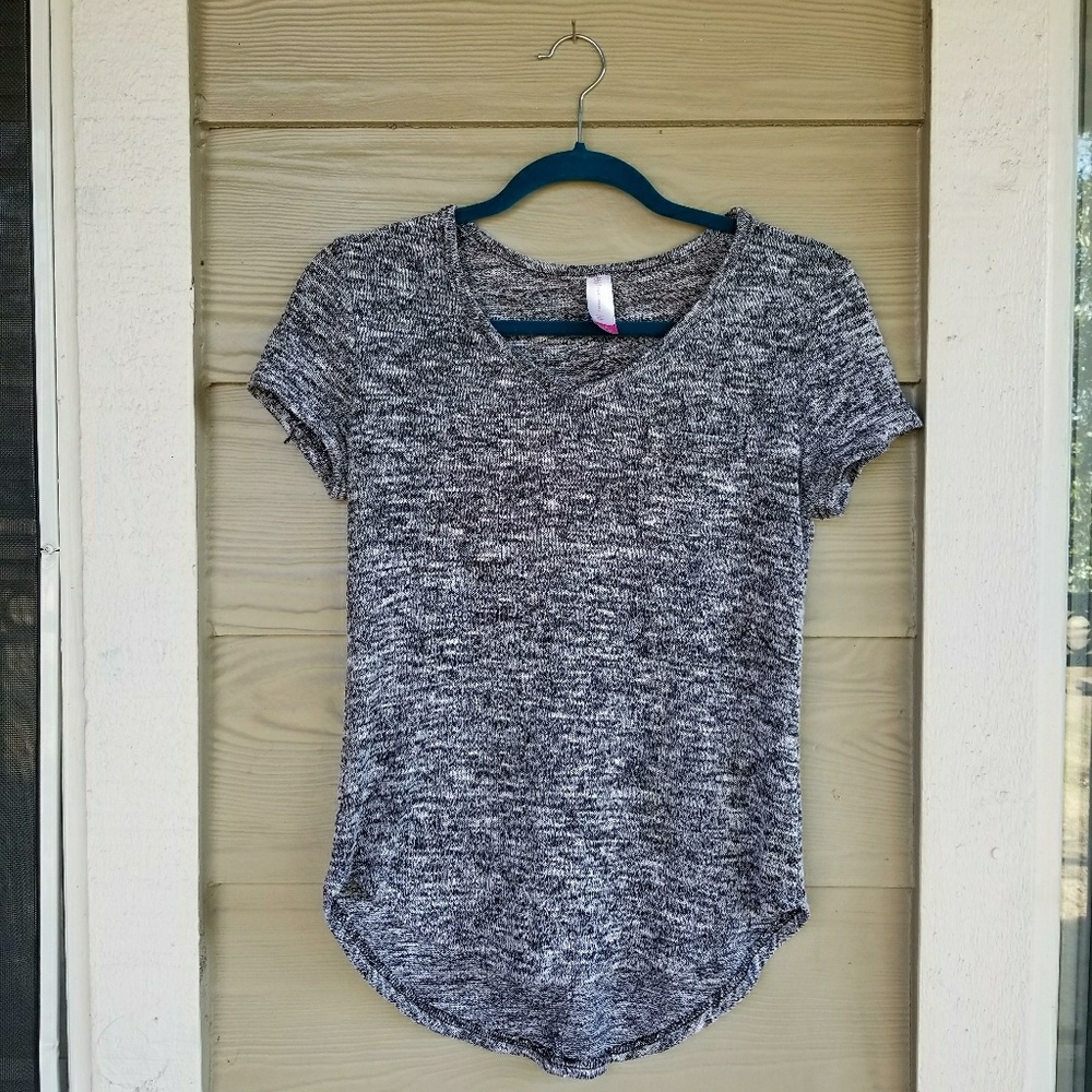 Grey Short Sleeve w/ pocket